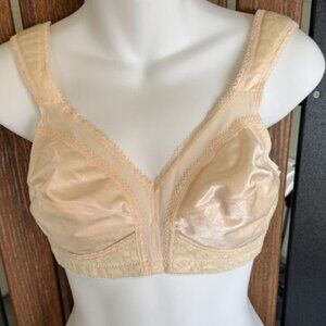 Playtex 18 Hour Ultimate Shoulder Comfort Bra 36B Natural Beige